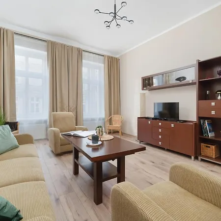 Komfortowy Blisko Rzeki We Wroclawiu Z Biurkiem I Wanna By Renters شقة